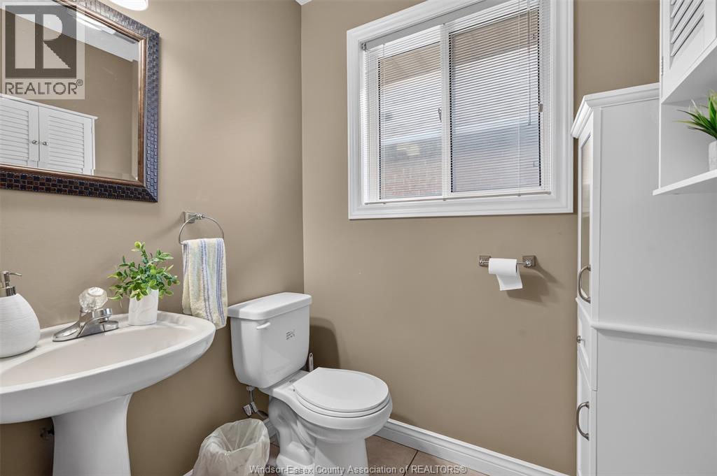 2703 Lombardy Cres, Lasalle, Ontario  N9H 2L7 - Photo 21 - 26023829