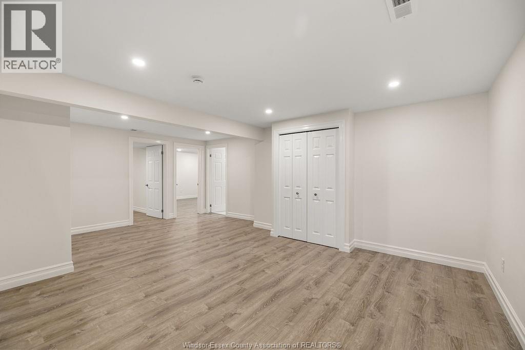 1004 Woodland Cres, Lakeshore, Ontario  N8L 0V9 - Photo 34 - 26023937