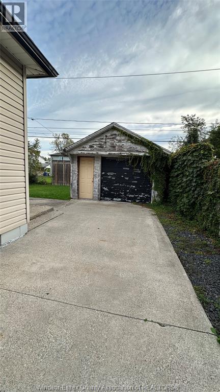 1044 Reedmere Road, Windsor, Ontario  N8S 2M1 - Photo 12 - 26023983