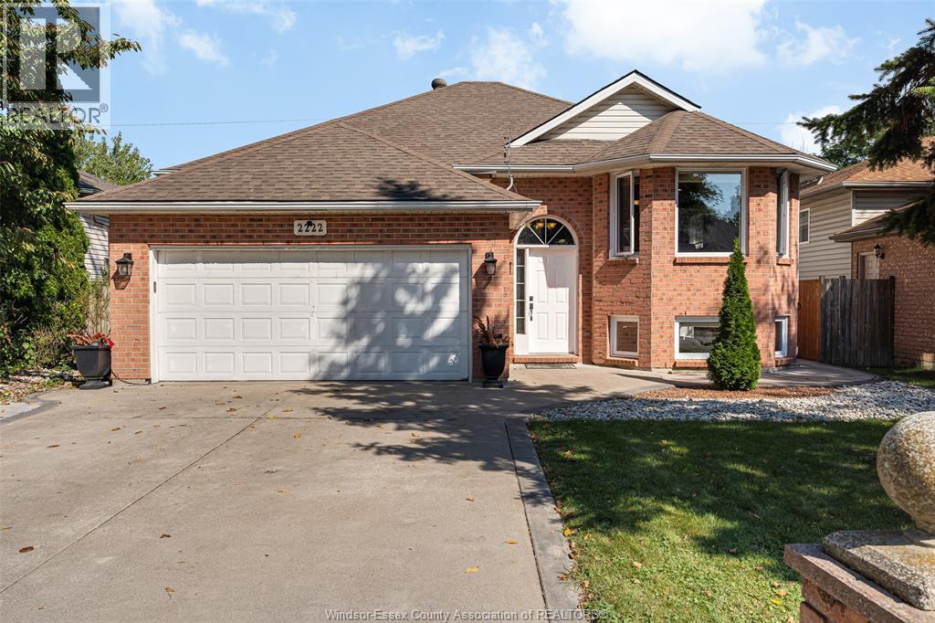 2222 Longfellow Avenue, Windsor, Ontario  N9B 3J8 - Photo 3 - 26023705