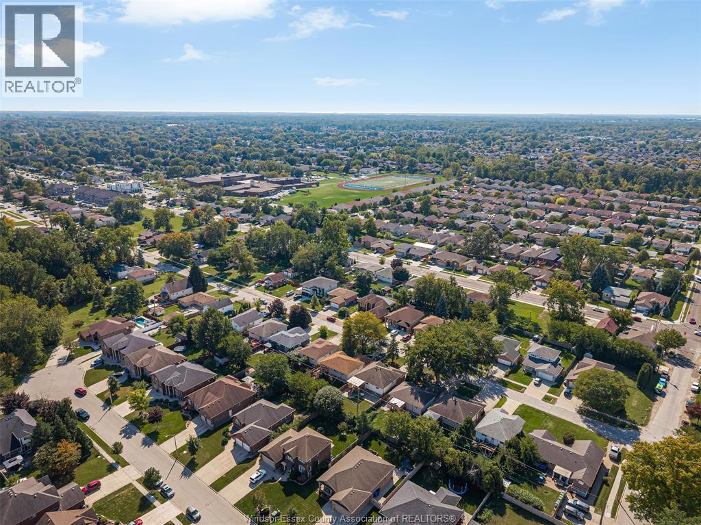 2222 Longfellow Avenue, Windsor, Ontario  N9B 3J8 - Photo 43 - 26023705
