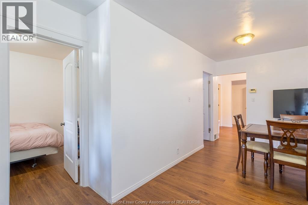 792 Partington Avenue, Windsor, Ontario  N9B 2N8 - Photo 6 - 26024013