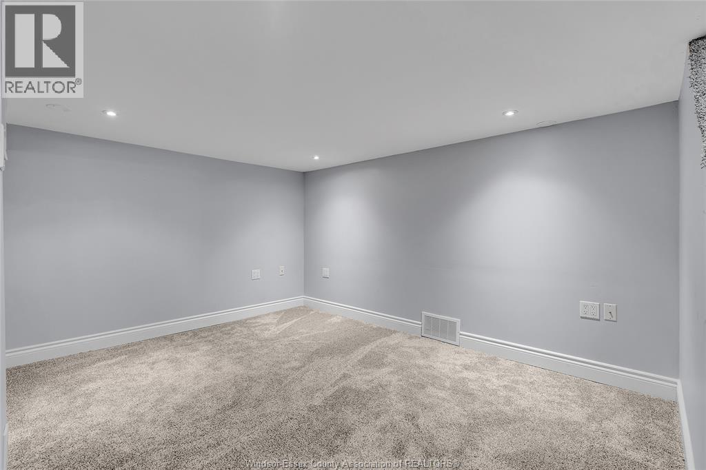 1825 Windermere, Windsor, Ontario  N8W 2S3 - Photo 22 - 26024010
