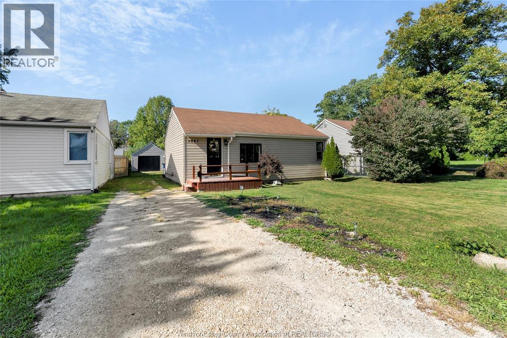 3887 Turner Rd, Windsor, Ontario  N8W 3E4 - Photo 1 - 26024001