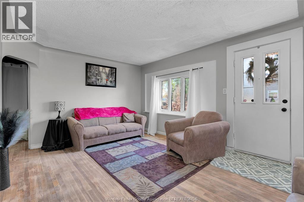 3887 Turner Rd, Windsor, Ontario  N8W 3E4 - Photo 5 - 26024001
