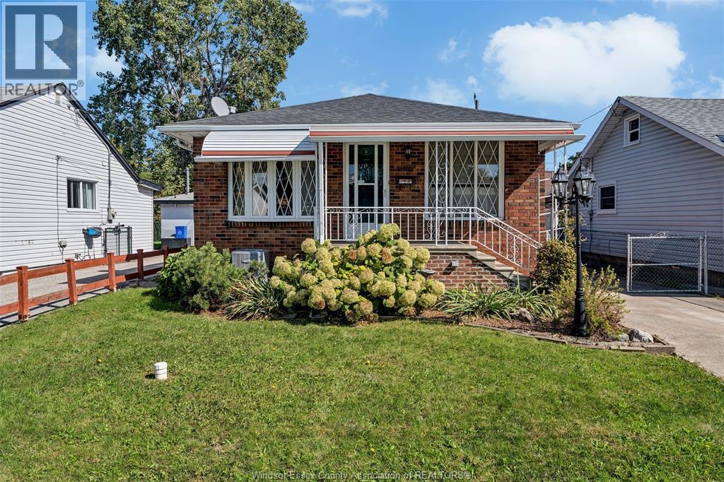 1720 Central Avenue, Windsor, Ontario  N8Y 3W2 - Photo 1 - 26023693
