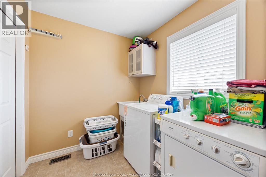 230 St Peter, Lakeshore, Ontario  N0R 1A0 - Photo 24 - 26023837