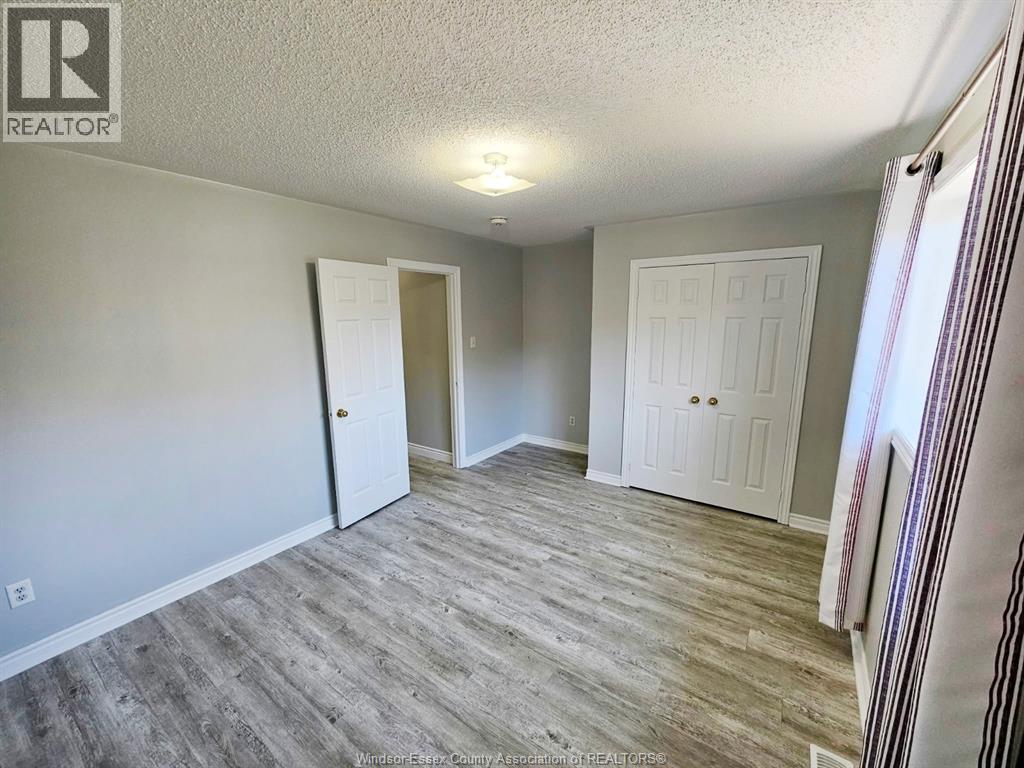 201 Hanmer Street East, Barrie, Ontario  L4M 6W7 - Photo 9 - 26023824