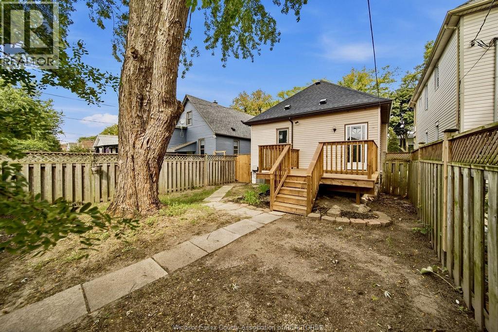1541 Lincoln Road, Windsor, Ontario  N8Y 2J3 - Photo 18 - 26023864