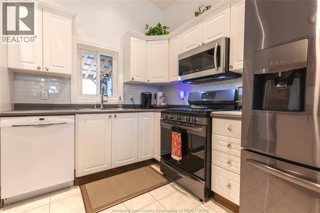 280 Mclellan, Amherstburg, Ontario  N9V 4C5 - Photo 16 - 26022392