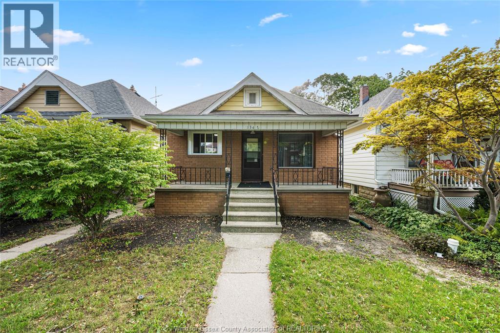 1347 Lincoln, Windsor, Ontario  N8Y 2J2 - Photo 6 - 26024008