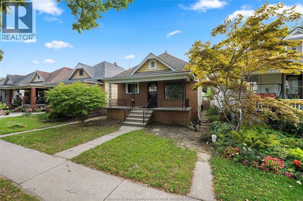 1347 Lincoln, Windsor, Ontario  N8Y 2J2 - Photo 7 - 26024008