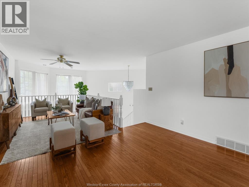 342 Thorn Ridge Crescent, Amherstburg, Ontario  N9V 3X4 - Photo 5 - 26023930