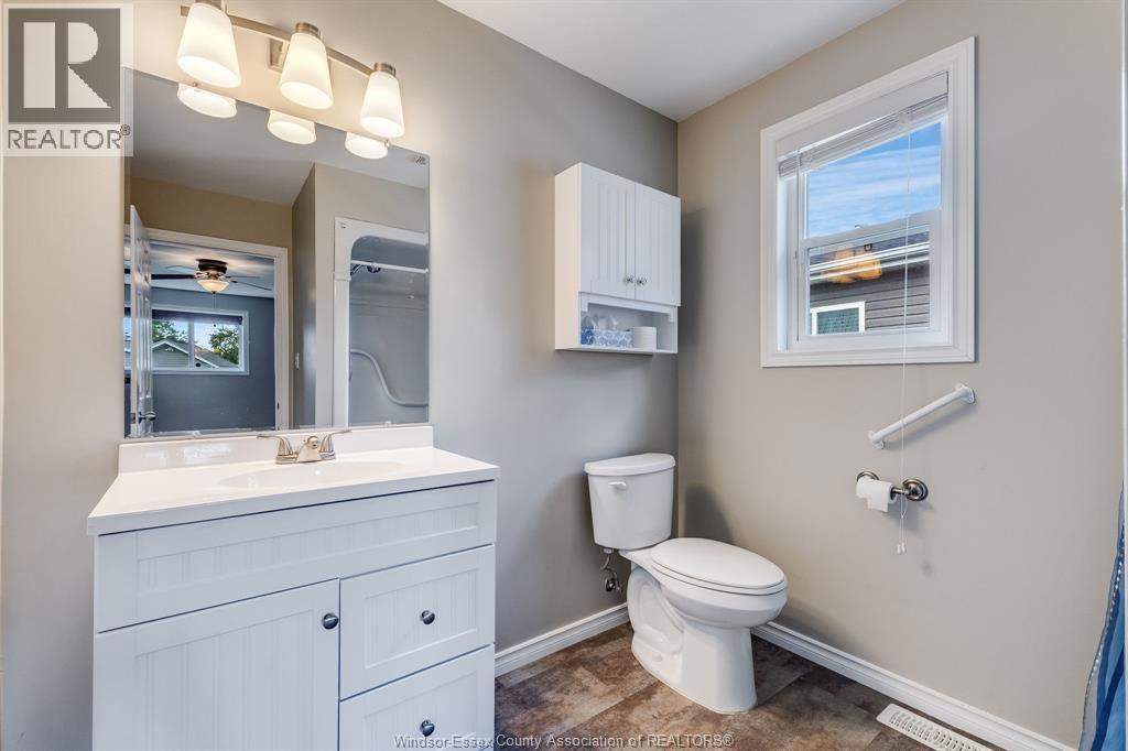 145 Dana, Essex, Ontario  N8M 2A3 - Photo 12 - 26024099