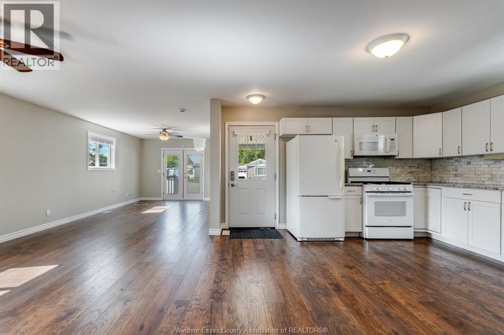 145 Dana, Essex, Ontario  N8M 2A3 - Photo 6 - 26024099