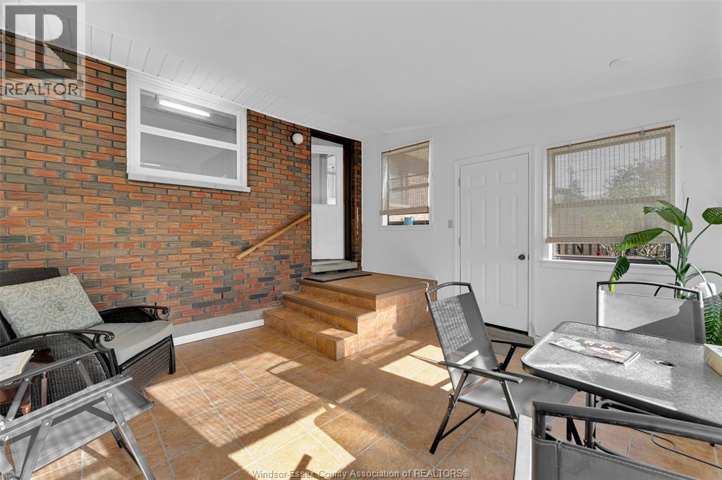 2545 St. Patricks's Avenue, Windsor, Ontario  N9E 3G5 - Photo 11 - 26024083
