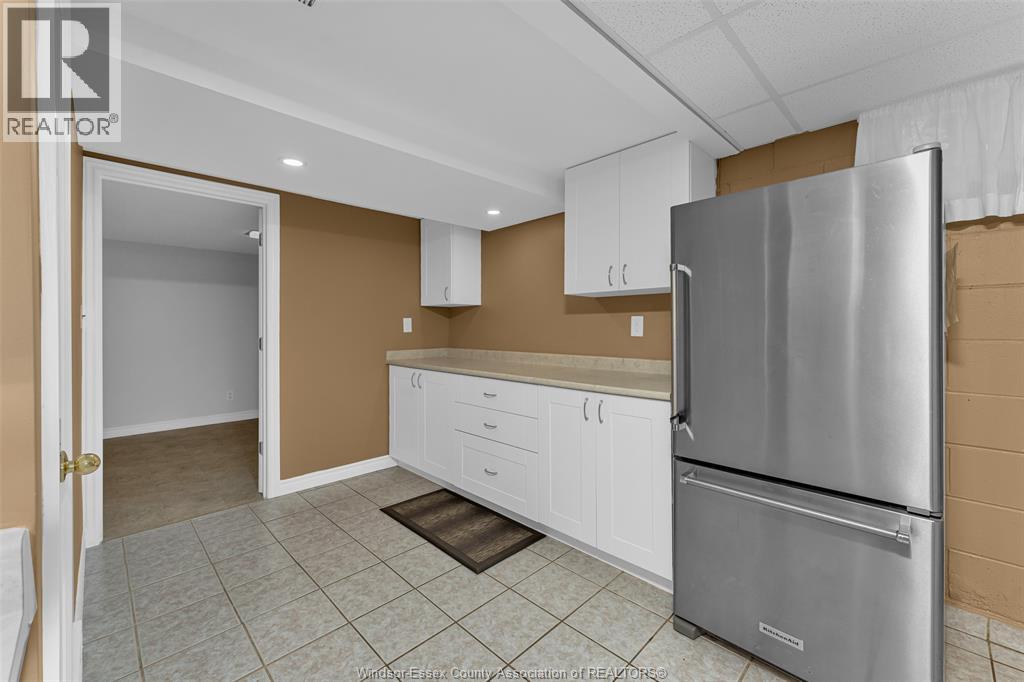 2545 St. Patricks's Avenue, Windsor, Ontario  N9E 3G5 - Photo 25 - 26024083