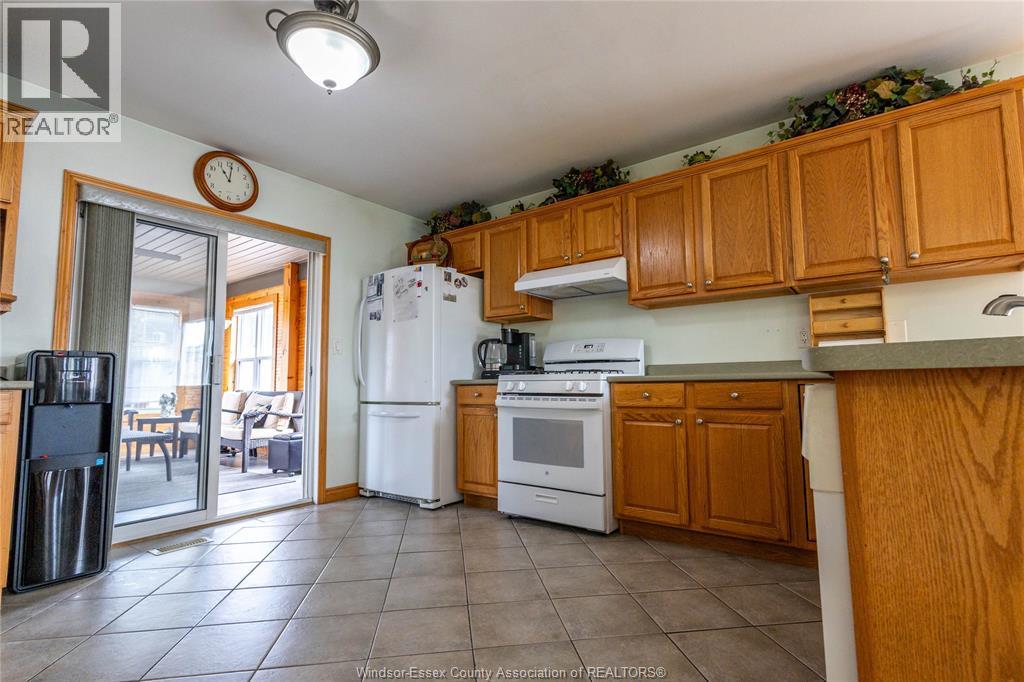 35 Sandy Lake, Leamington, Ontario  N8H 5K4 - Photo 15 - 26024106
