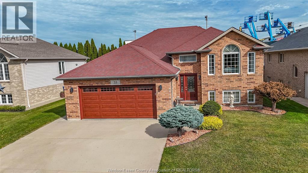 35 Sandy Lake, Leamington, Ontario  N8H 5K4 - Photo 4 - 26024106