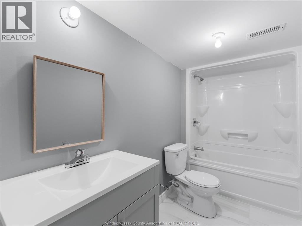 410 Caserta Crescent, Lakeshore, Ontario  N0R 1Z0 - Photo 25 - 26023727