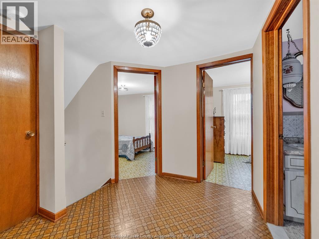 877 Pierre Avenue, Windsor, Ontario  N9A 2K6 - Photo 21 - 26024117