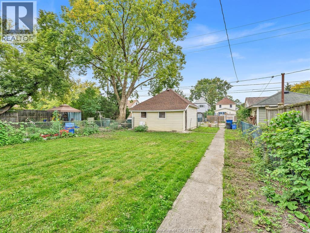 877 Pierre Avenue, Windsor, Ontario  N9A 2K6 - Photo 45 - 26024117
