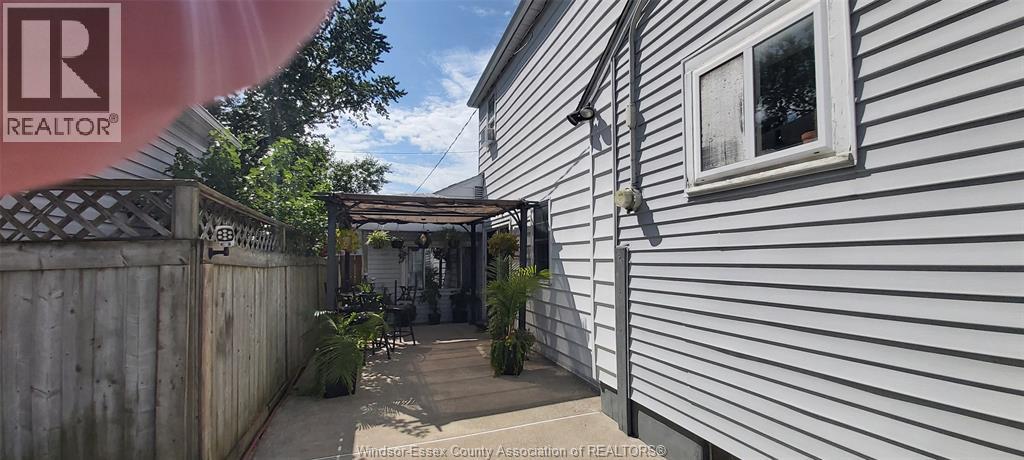 1047 Esdras Avenue, Windsor, Ontario  N8S 2N1 - Photo 47 - 26024078