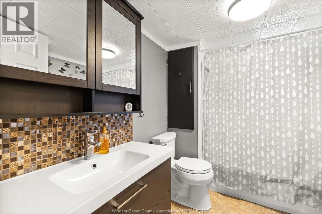 8 Spruce, Mcgregor, Ontario  N0R 1J0 - Photo 12 - 26024128