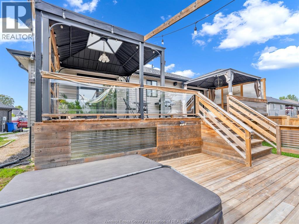 257 Robinson Avenue, Essex, Ontario  N8M 0A8 - Photo 42 - 26024152
