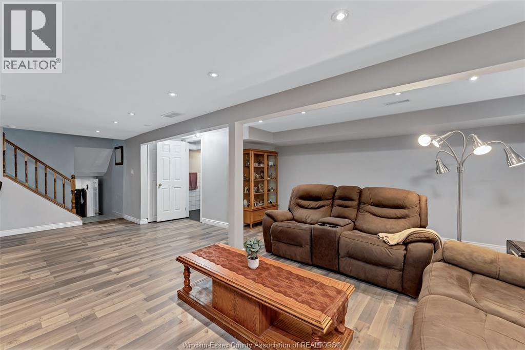 3090 Fairlane Crescent, Windsor, Ontario  N8W 4Y6 - Photo 20 - 26024165