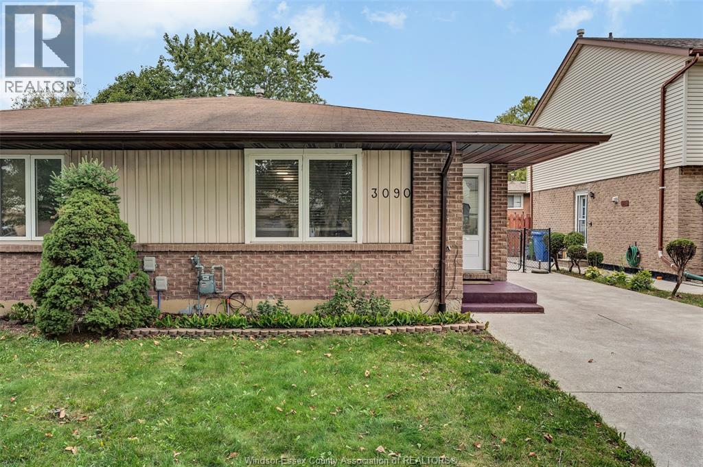 3090 Fairlane Crescent, Windsor, Ontario  N8W 4Y6 - Photo 4 - 26024165