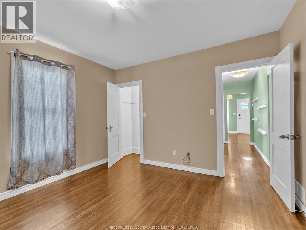 172 Giles Boulevard, Windsor, Ontario  N9A 4B5 - Photo 25 - 26024175