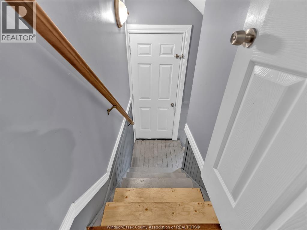 172 Giles Boulevard, Windsor, Ontario  N9A 4B5 - Photo 40 - 26024175