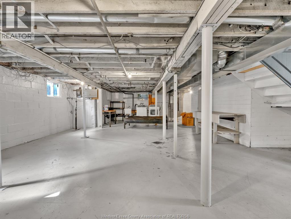 172 Giles Boulevard, Windsor, Ontario  N9A 4B5 - Photo 42 - 26024175