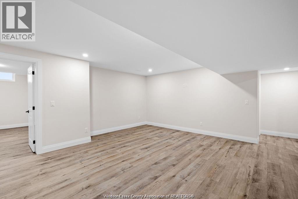 7558 Silverleaf Lane, Lasalle, Ontario  N9H 1H3 - Photo 32 - 26024170