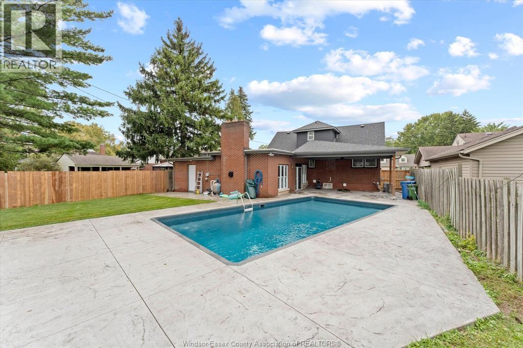 2858 Dandurand, Windsor, Ontario  N9E 2E4 - Photo 39 - 26024169