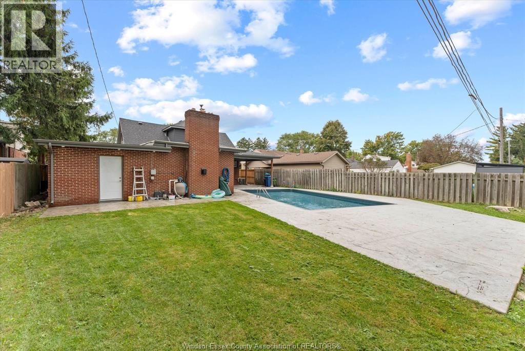 2858 Dandurand, Windsor, Ontario  N9E 2E4 - Photo 40 - 26024169