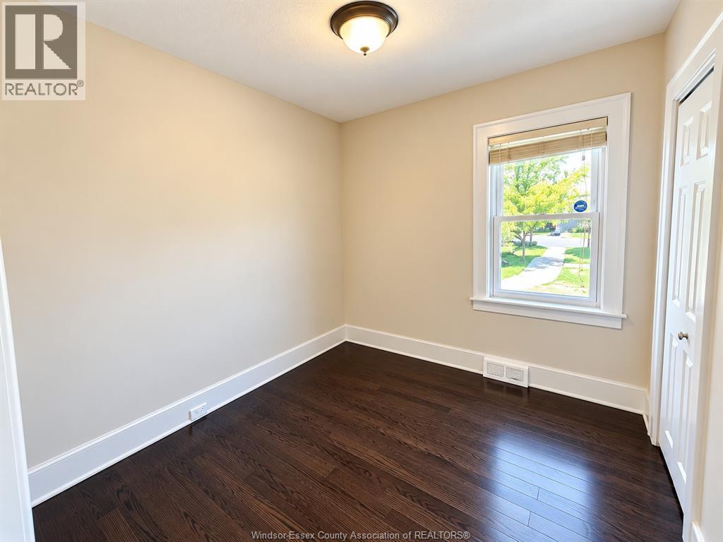 1057 Ellis Street, Windsor, Ontario  N8X 2J2 - Photo 8 - 26024182