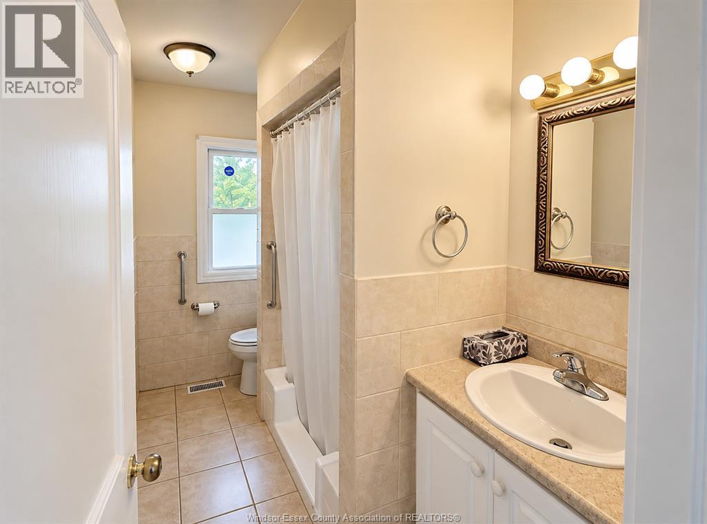 1057 Ellis Street, Windsor, Ontario  N8X 2J2 - Photo 9 - 26024182