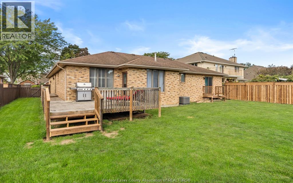 1748 Hebert Street, Tecumseh, Ontario  N8N 4G2 - Photo 30 - 26024102