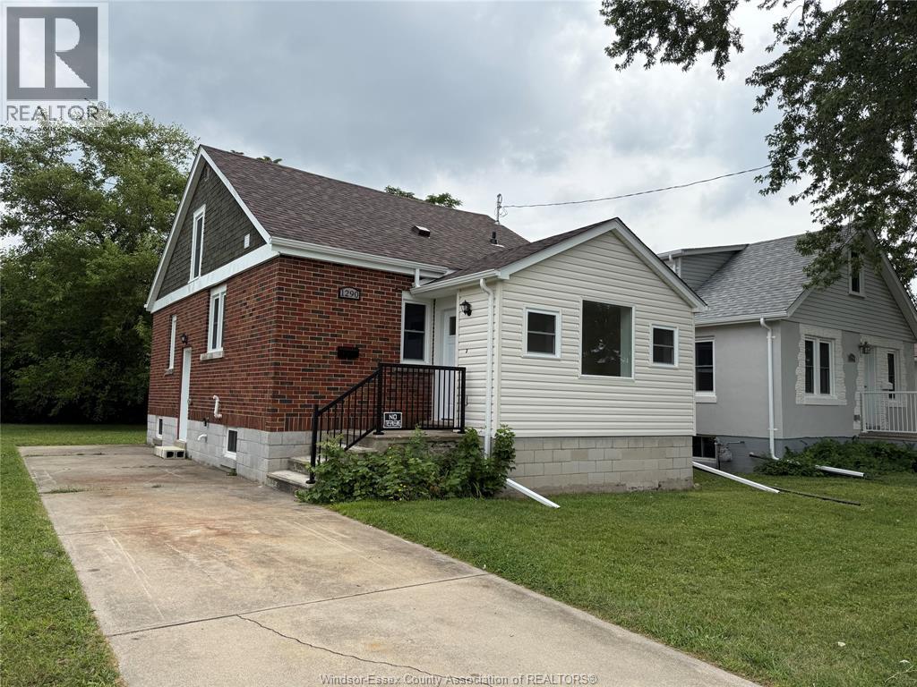 1290 Laurendeau Avenue, Windsor, Ontario  N8Y 4B5 - Photo 1 - 26024195