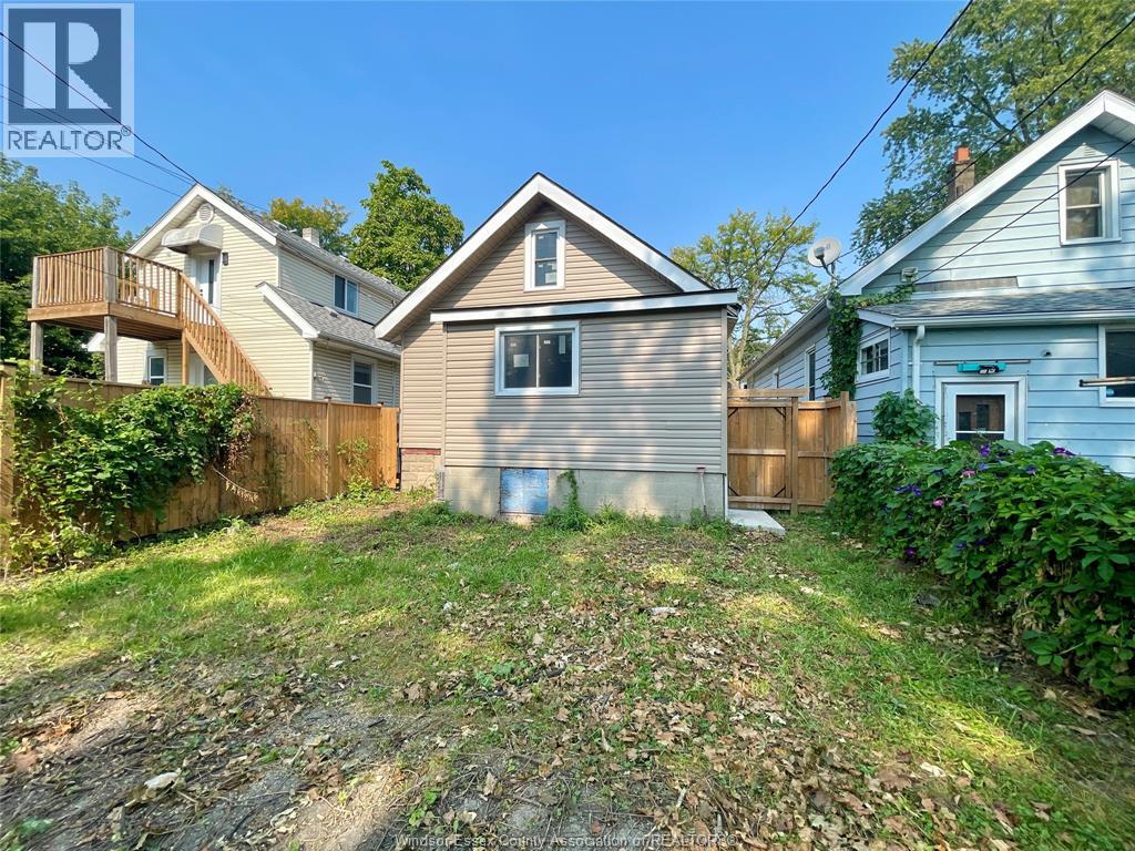 449 Ellis Street West, Windsor, Ontario  N8X 1B1 - Photo 4 - 26024192
