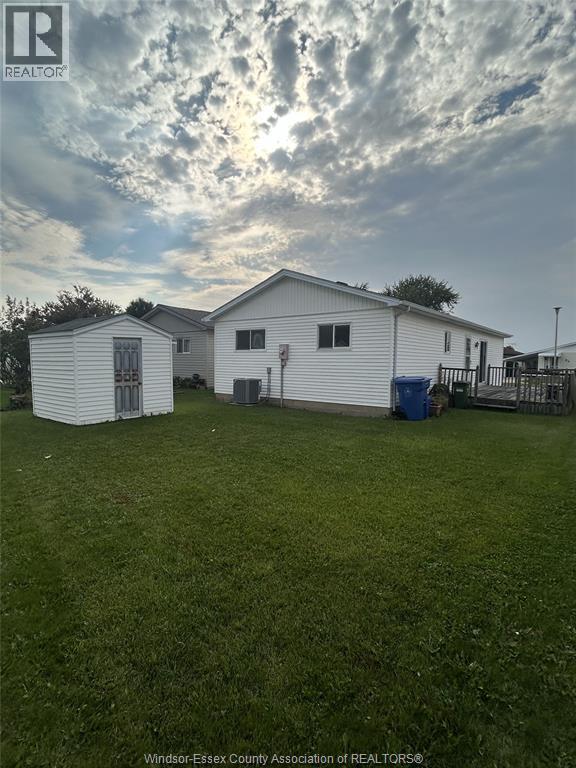 79 Parkside, Mcgregor, Ontario  N0R 1J0 - Photo 7 - 26024172