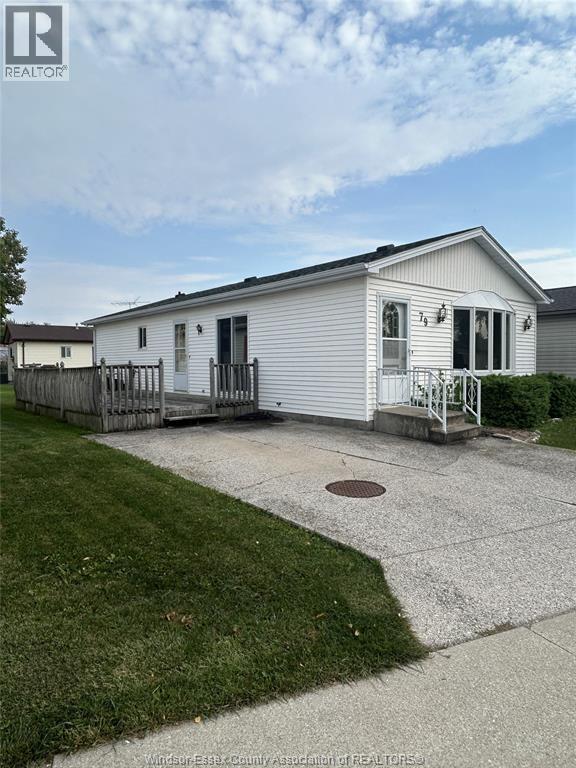 79 Parkside, Mcgregor, Ontario  N0R 1J0 - Photo 9 - 26024172