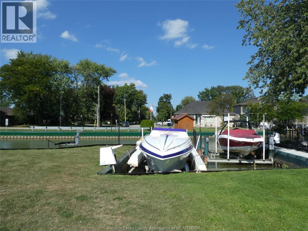 256 Moceri Crescent, Lakeshore, Ontario  N8N 5A9 - Photo 7 - 26024210