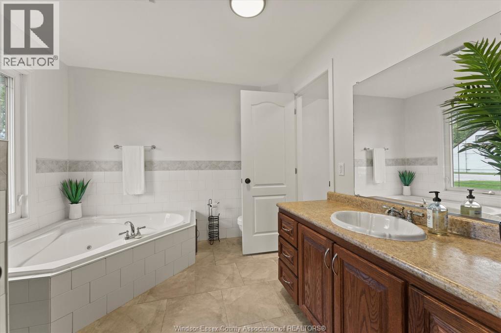 142 Centre Street, Essex, Ontario  N8M 1P9 - Photo 21 - 26024208