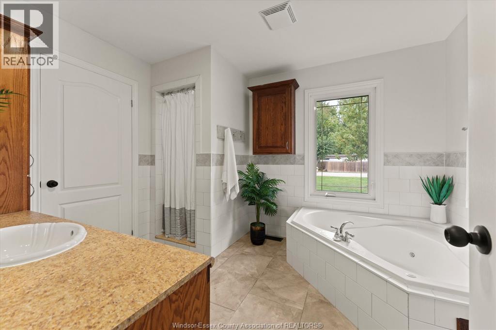 142 Centre Street, Essex, Ontario  N8M 1P9 - Photo 22 - 26024208