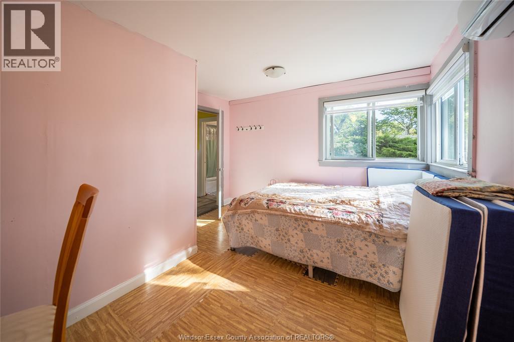 1497 Everts, Windsor, Ontario  N9B 3E2 - Photo 12 - 26024033