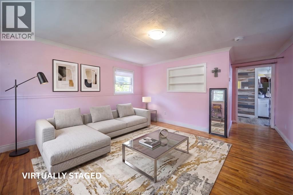 1497 Everts, Windsor, Ontario  N9B 3E2 - Photo 4 - 26024033