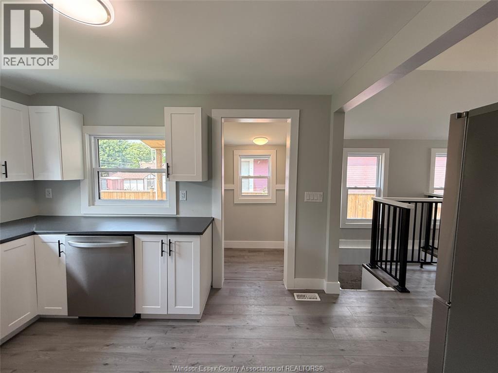 1539 Windermere Road, Windsor, Ontario  N8Y 3G2 - Photo 12 - 26024203